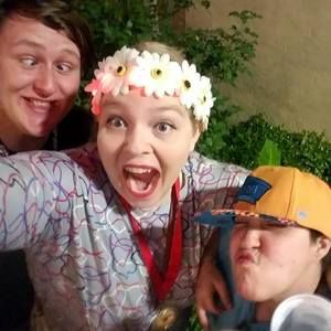 Meet your Posher, April